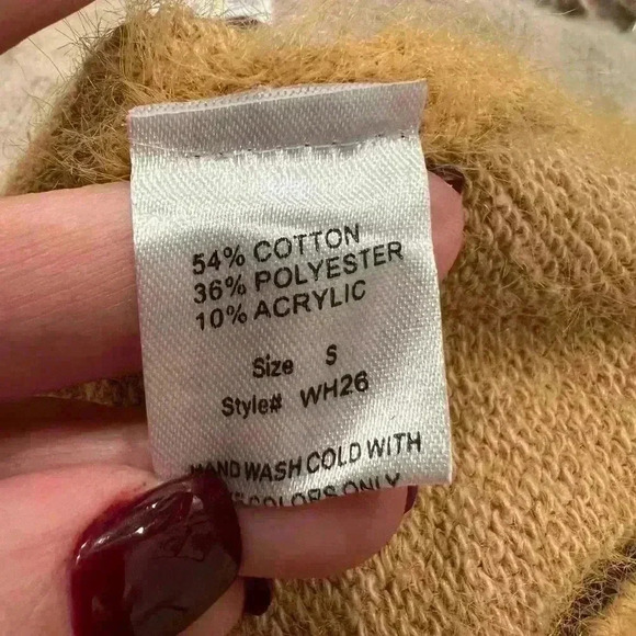 WOVEN HEART Striped Colorblock Fuzzy Sweater Size Small Women - Picture 7 of 7